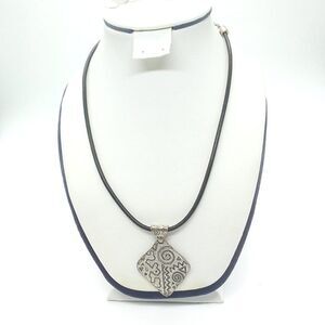 Chico's Tribal Pattern Pendant Necklace Black Cord